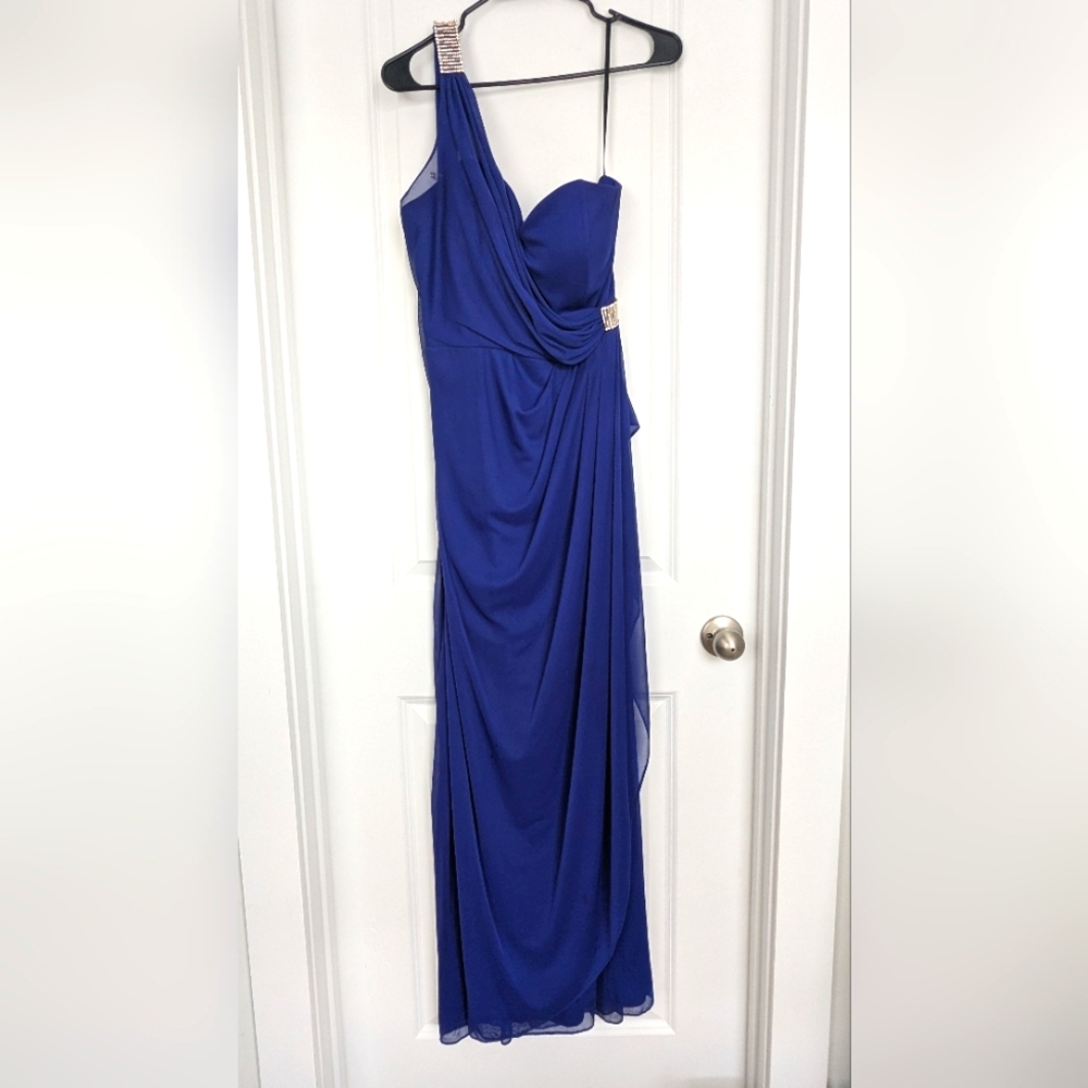 Elegant Blue One-Shoulder Evening Dress Size 14